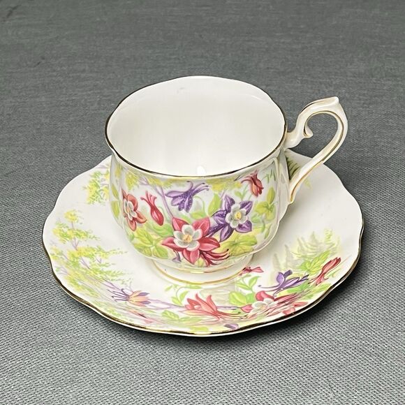 Royal Albert Bone china Teacup & Saucer Columbine Flower Made In England Tea Cup - Picture 1 of 11